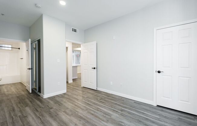 2 beds, 2 baths, 1,088 sqft, $3,298, Unit 113