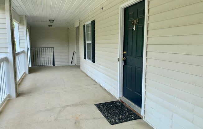 3 Bed | 2 Bath Condo near NCSU - Trash and Cable Included *Move In Special!*