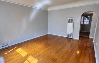 125 Granada Ave