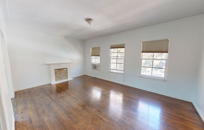 4302 Garthwaite