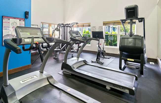Pembrooke, Kent, fitness center treadmills