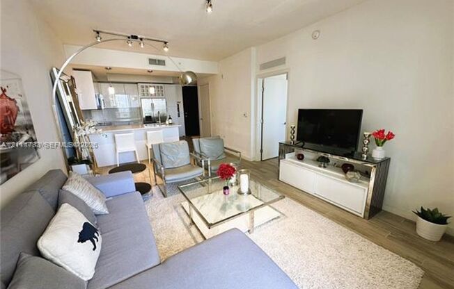 1 bed, 1 bath, $3,500, Unit # 2910