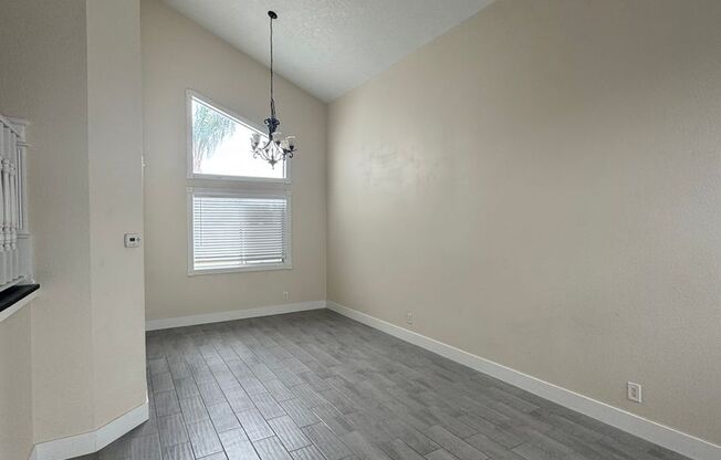 Beautiful 4 bedroom Home in Perris!