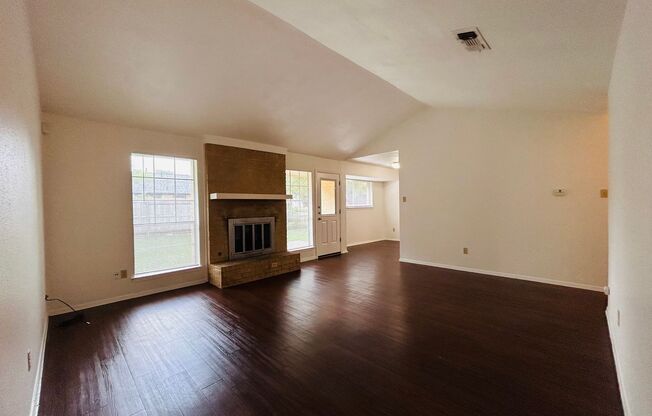 12913 Lamplight Village 78727 | 3 bed 2 bath $1825