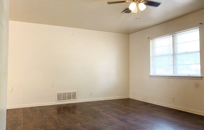 Small 2 bedroom 1 bath home