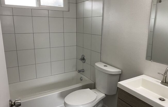 1 bed, 1 bath, 500 sqft, $1,075, Unit 1435 01