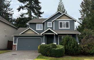 Expansive 4-Bedroom Home for Rent in South Lynnwood - Small Pet Friendly!