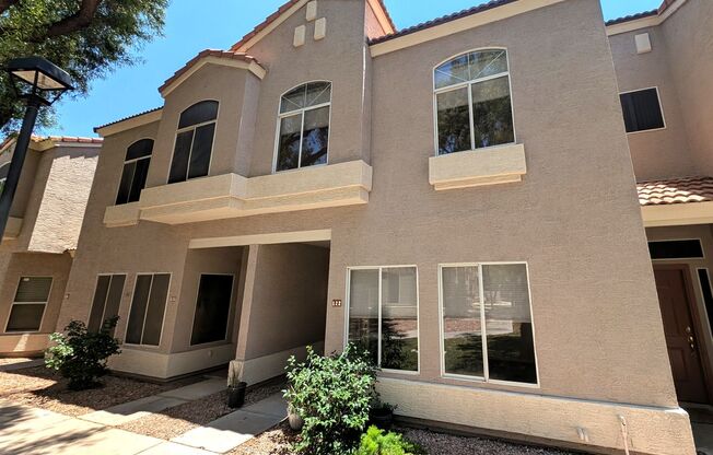 3 Bedroom Townhome at Townes at Southpark Community Near W Ray Rd and N. Kyrene Rd!