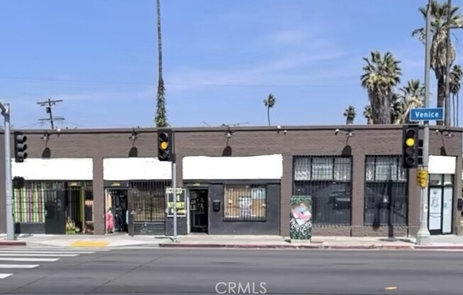 2153 1/2 VENICE BLVD