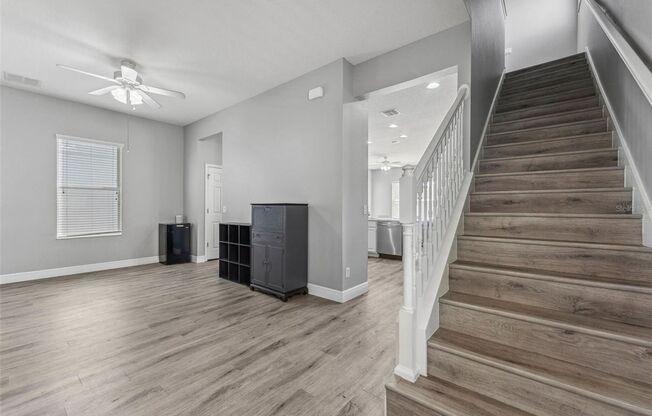 CHARMING Winthrop Village Location