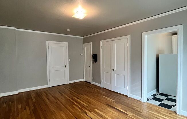 Studio, 1 bath, $1,195, Unit 104