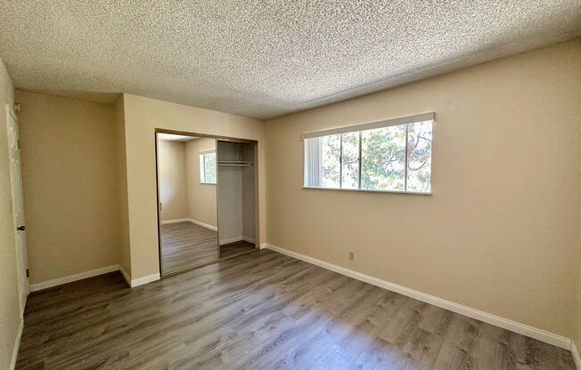 2 beds, 1 bath, $2,450