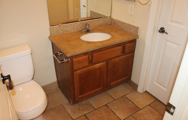 2 beds, 1 bath, $2,400