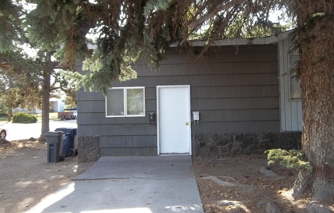 080-471 Clay Triplex, Bend