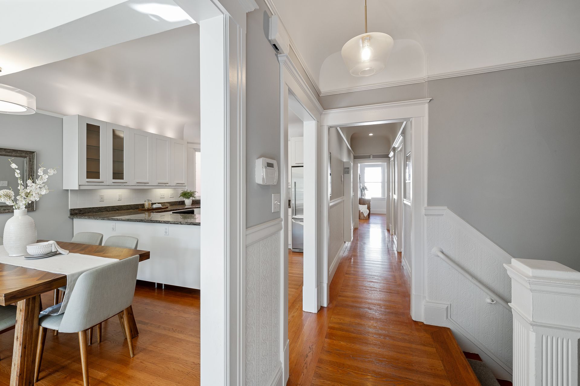 Bernal Heights: Remodeled Unfurnished Top Floor Condo w/ Garage Parking & EV Charging