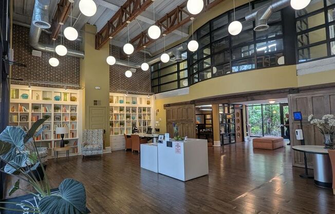 1 bed, 1 bath, $1,425, Unit Unit 347