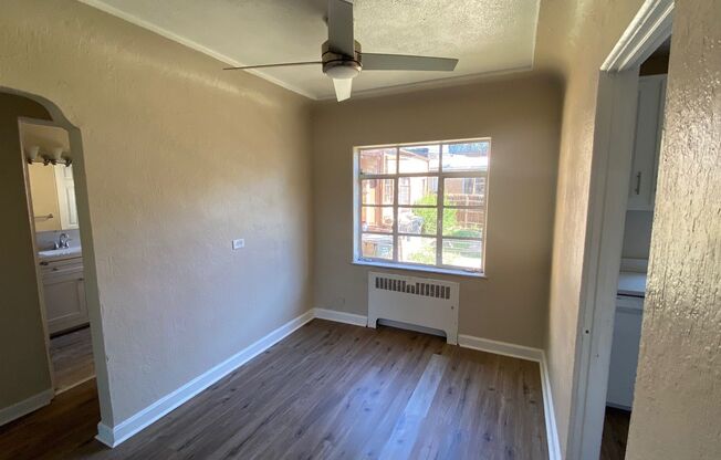 1 bed, 1 bath, 800 sqft, $1,550, Unit 4827 W 14th Ave