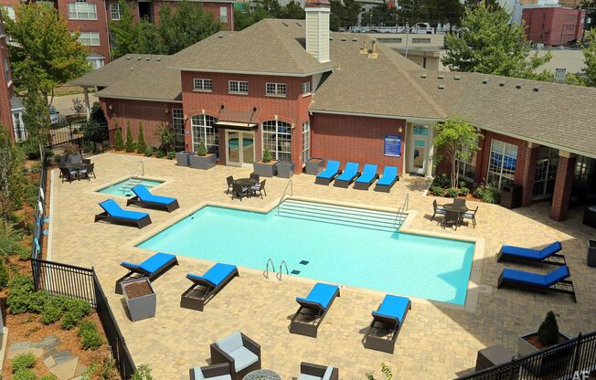 1 bed, 1 bath, 732 sqft, $1,199, Unit 09305