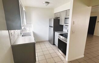 2 beds, 1 bath, 1,090 sqft, $725, Unit 27 Carter Circle Unit 1