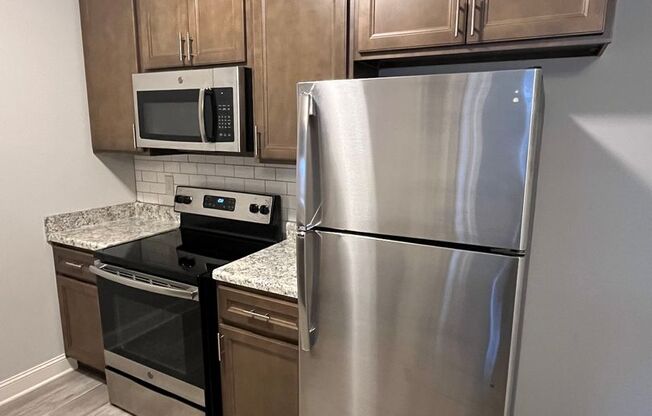 1 bed, 1 bath, 848 sqft, $775, Unit 08