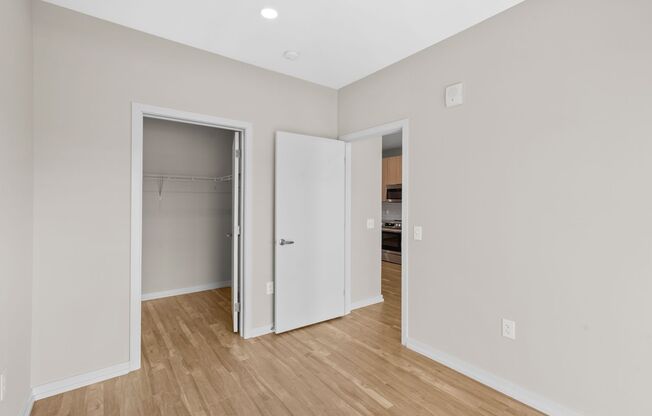 1 bed, 1 bath, 614 sqft, $2,140, Unit 427