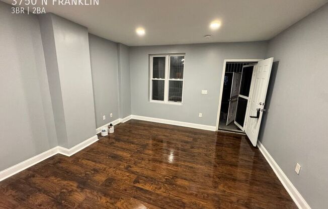 3750 N FRANKLIN