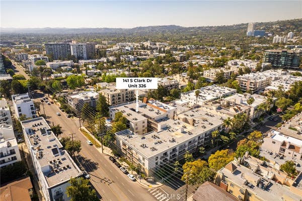 1 bed, 1 bath, 740 sqft, $3,000, Unit 326