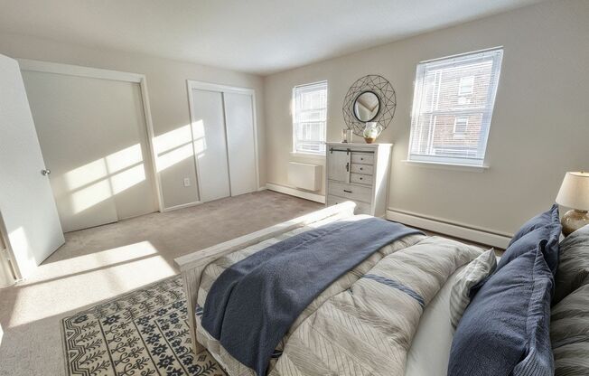 1 bed, 1 bath, 725 sqft, $1,219, Unit E02