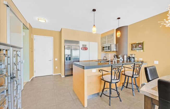 1 bed, 1 bath, $2,850