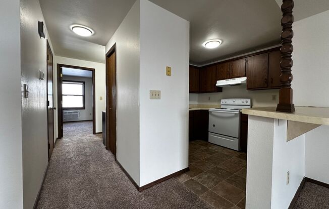 1 bed, 1 bath, 722 sqft, $870