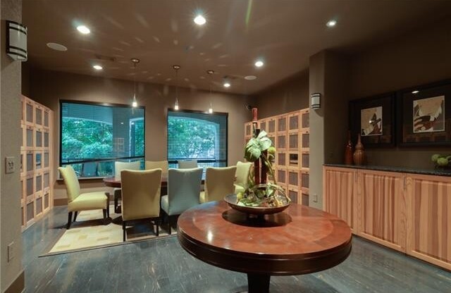 1 bed, 1 bath, $1,950, Unit Apt 318