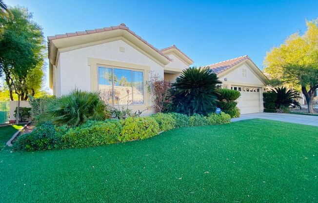 Single story 2,055sqft home with gorgeous golf course view inside Guard gated Rhodes Ranch community.