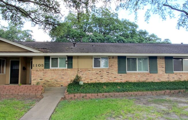 1105 RAMADA DR