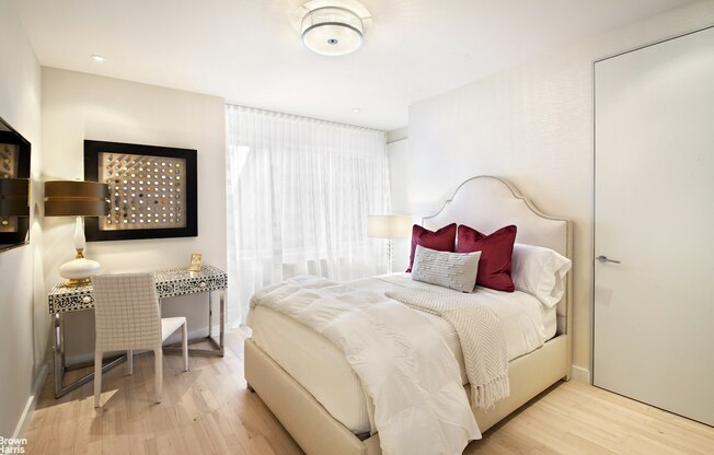 3 beds, 3 baths, 1,967 sqft, $19,500, Unit PH57K
