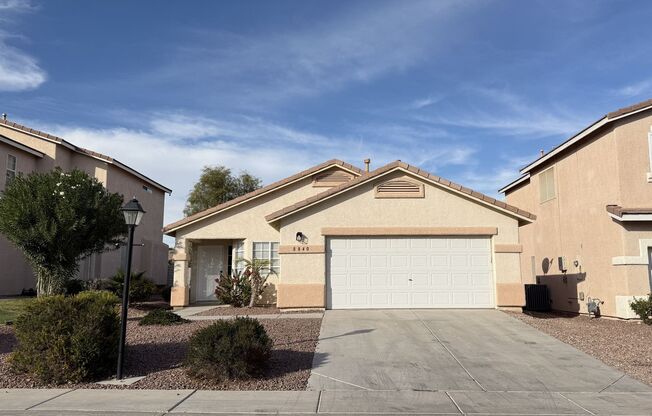 8840 Spinning Wheel Ave - 3 bedrooms, 2 bathrooms, 1515 SQFT