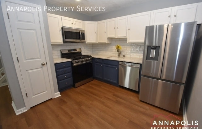 8031 BROOKSTONE CT