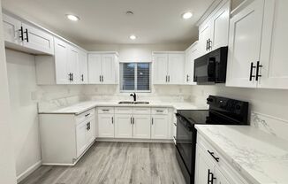Stunning 2Bd/2Ba New Build in Riverside!