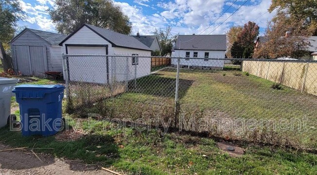 116 FERN ST