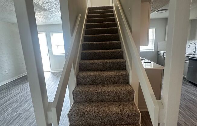 2 beds, 1.5 baths, 941 sqft, $1,199, Unit 153