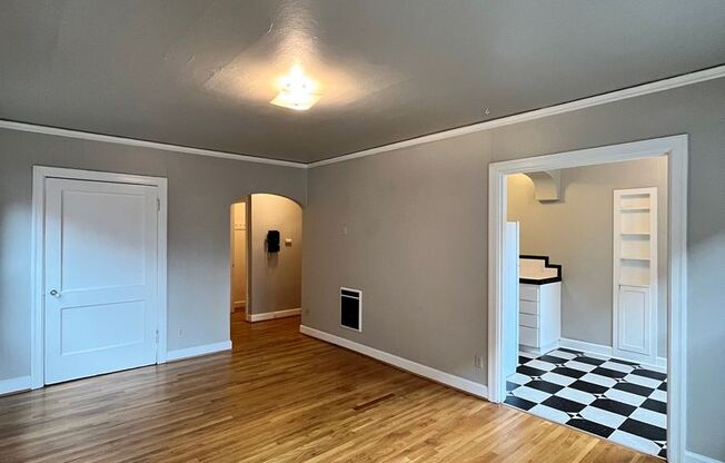 1 bed, 1 bath, $1,595, Unit 108