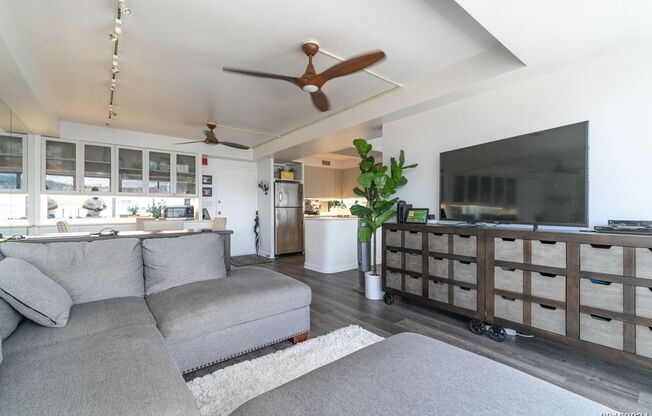 2 BD/1.5 BA Fully Furnished Condo in Sunset Towers