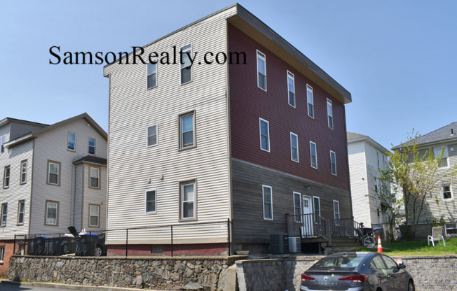 14 TRENTON ST