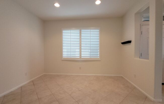 Scripps Townhome with private patio and view to the west