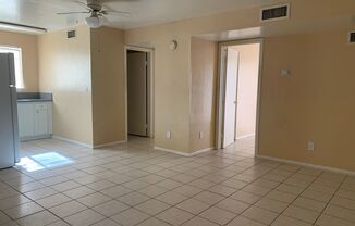 2 beds, 1 bath, 750 sqft, $850, Unit #3