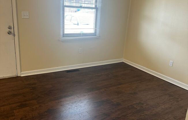 2 beds, 1 bath, 675 sqft, $850