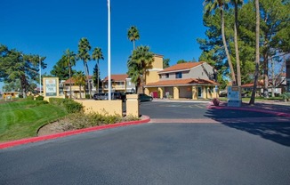 Find Your Ideal Apartment in Phoenix, AZ