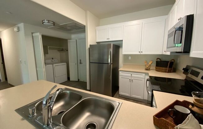 1 bed, 1 bath, 615 sqft, $1,830, Unit 110