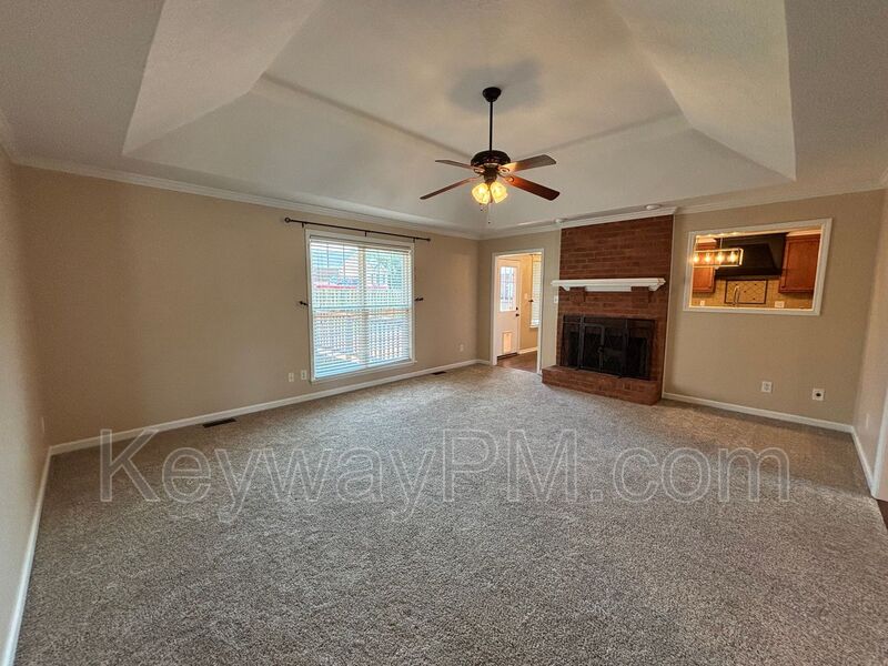4851 APPLETREE CT