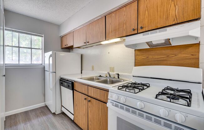 2 beds, 2 baths, 825 sqft, $1,200, Unit K738 - 311 - 208