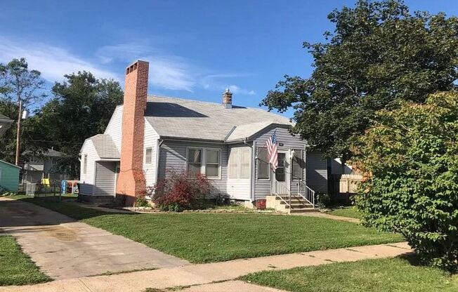 Charming 3 Bedroom Home in Council Bluffs!